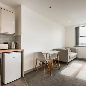 Modern 1 Bedroom Budget In Apartment